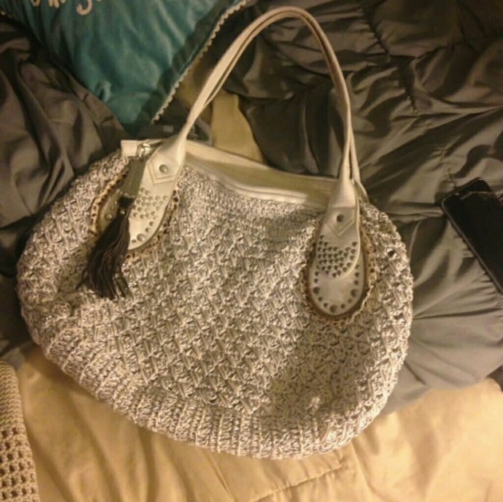 Crochet tote